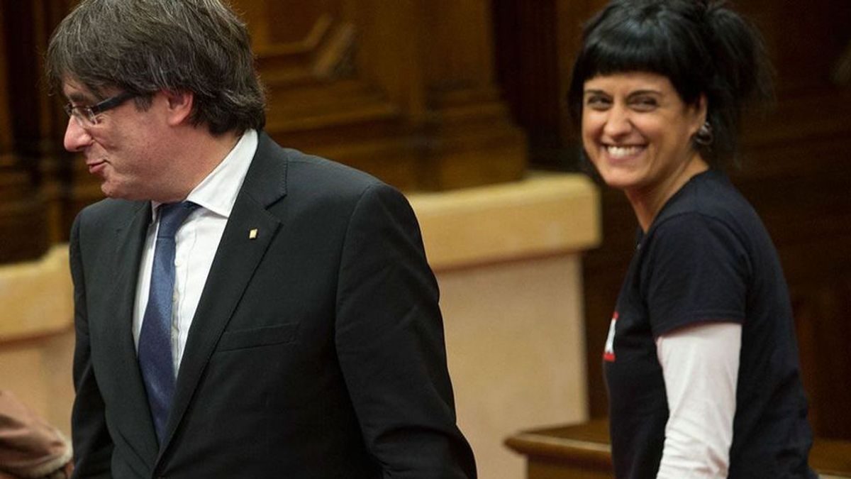 El PP ve un "disparate" la reunión de Puigdemont y Gabriel en Ginebra