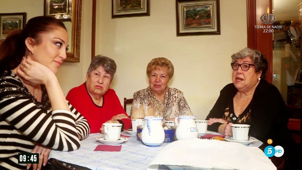 'AR' habla con tres pensionistas viudas: "Nos quedan tres telediarios pero queremos vivir a gusto”