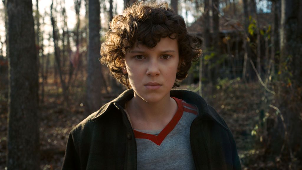 Millie Bobby Brown (Eleven), en la segunda temporada de 'Stranger things'.
