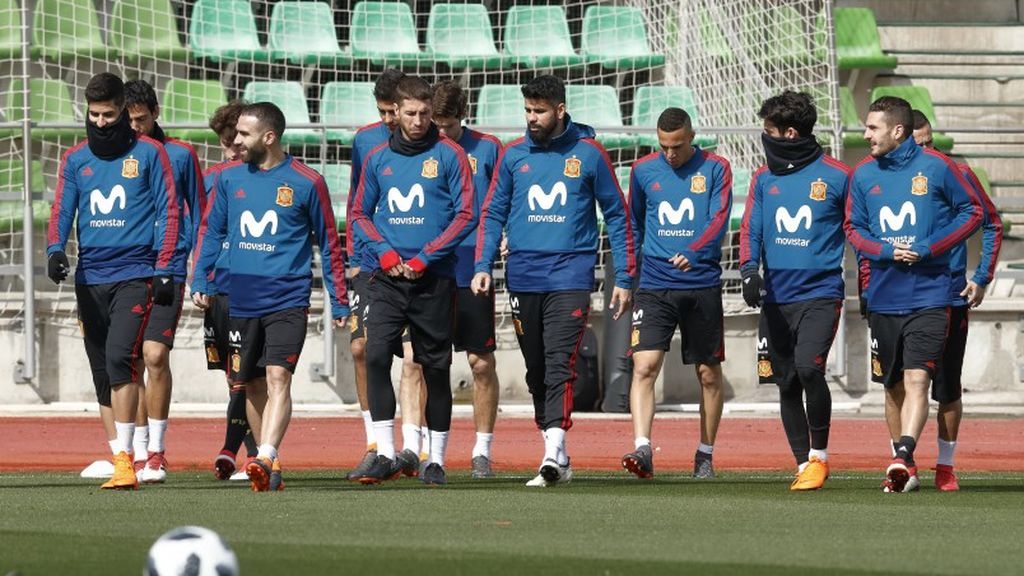 Diego Costa y Sergio Ramos, inseparables en el entrenamiento de la Selección Diego Costa y Sergio Ramos, inseparables en el entrenamiento de la Selección