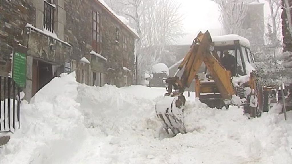 El temporal de nieve golpea el norte de la Península