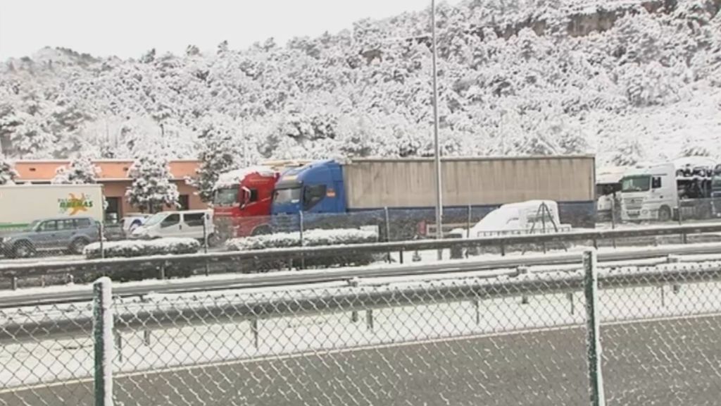 Restricciones a los vehículos pesados en varias carreteras catalanas por la nieve