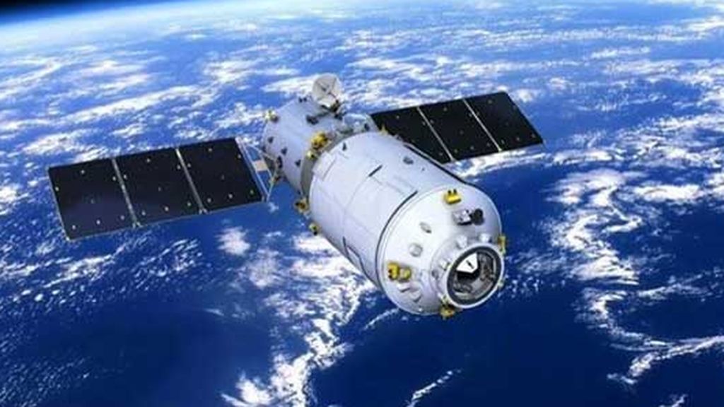 La estación espacial china, que no se sabe dónde va a impactar, sobrevuela el cielo de Tarragona