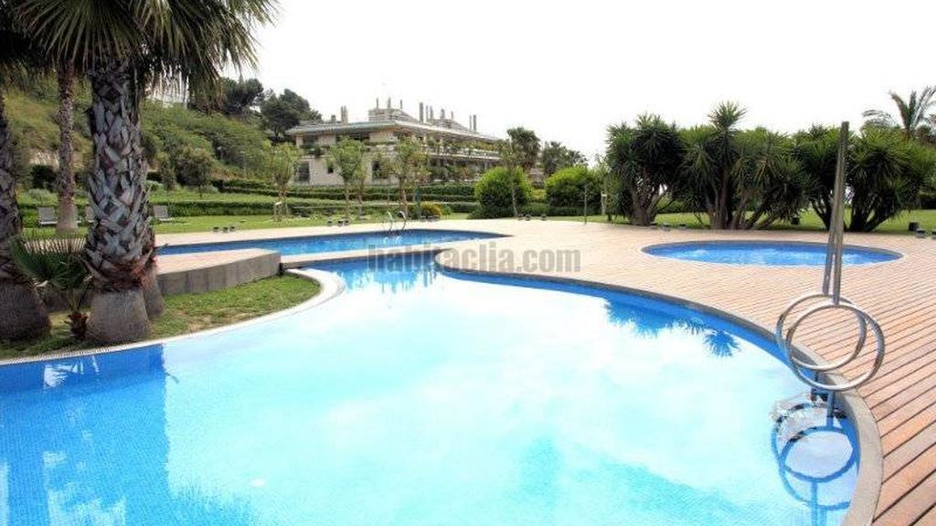 Parece un resort, pero son las zonas comunes de la urbanización