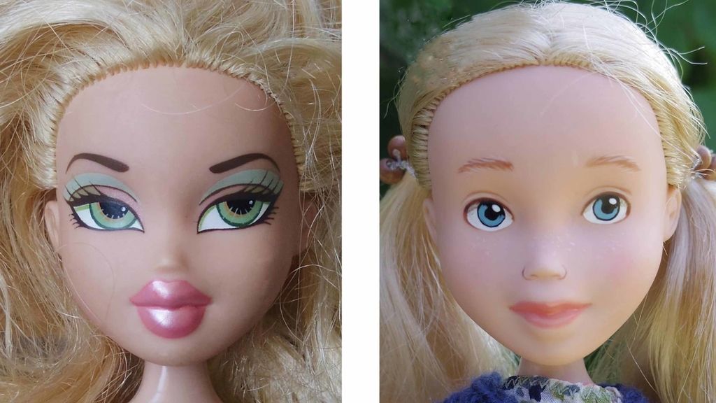 Rescata muñecas abandonadas, les da un toque más realista y las vende