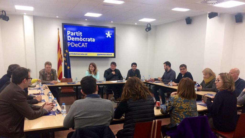 El PDeCAT se reúne de urgencia para analizar la detención de Puigdemont