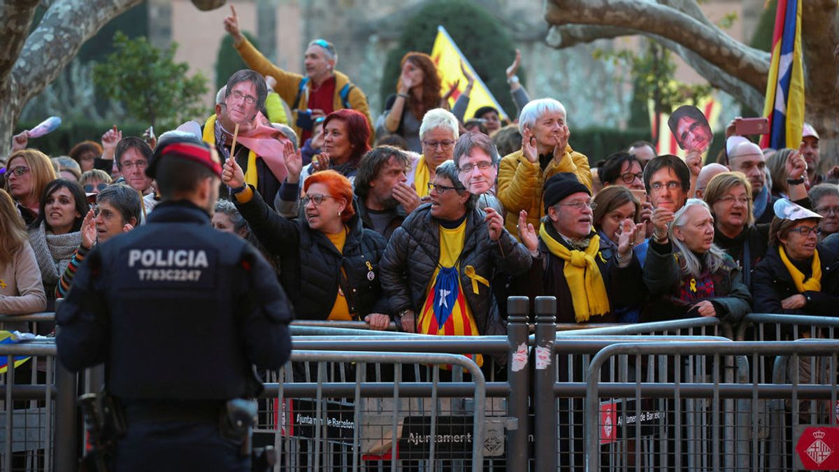 Investigan a un mosso que se manifestó ante la Delegación del Gobierno en Cataluña