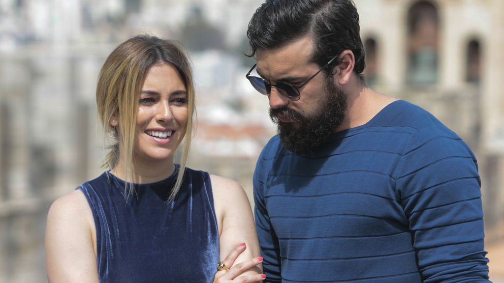 Cochinillo para dos: detalles de la cita de Blanca Suárez y Mario Casas en un asador de Ávila