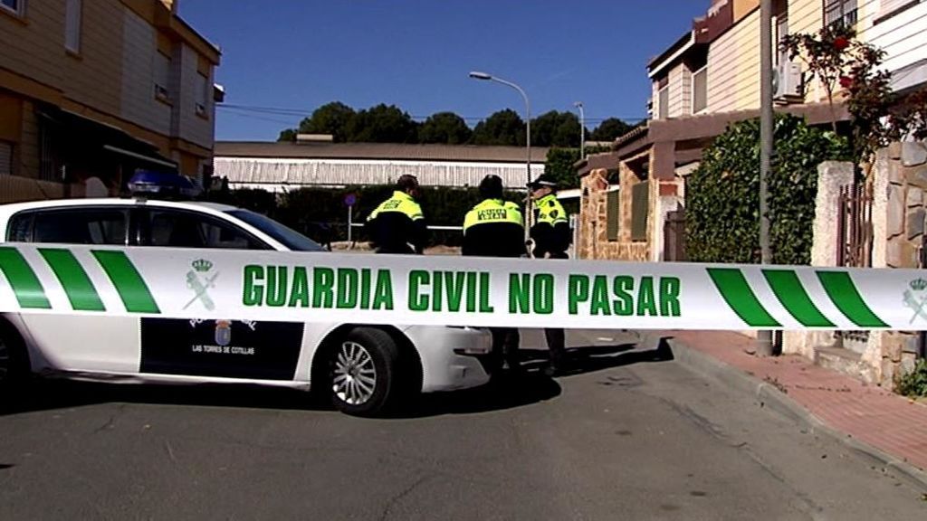 Investigan los asesinatos de una madre y su hijo en Las Torres de Cotillas, Murcia