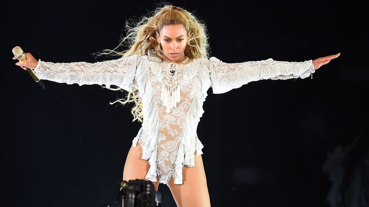 Los seguidores de Beyoncé buscan a la actriz que mordió el rostro de la cantante