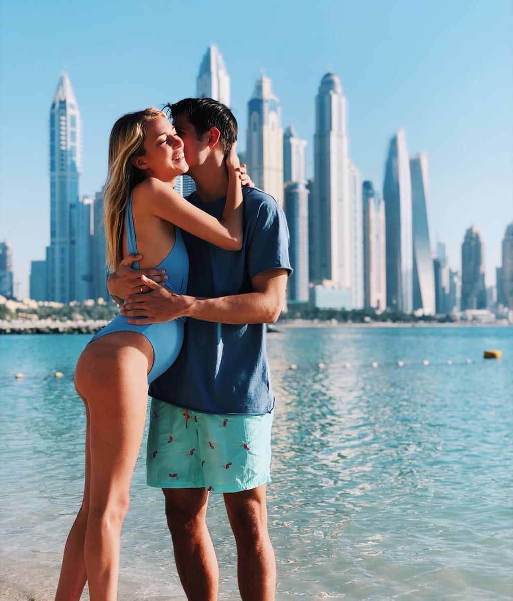 El 'álbum prepapás' de Alice Campello y Álvaro Morata en la playa de  Dubái, en fotos