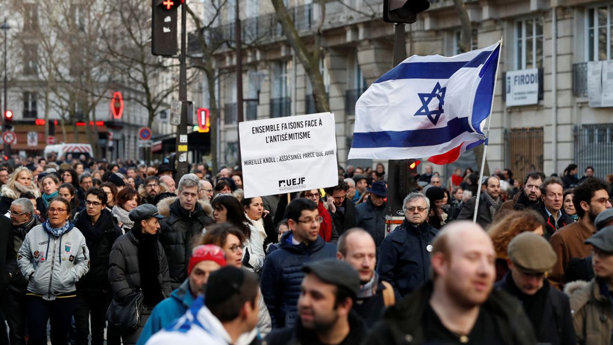 Miles de personas se manifiestan en París por el asesinato de una superviviente del Holocausto