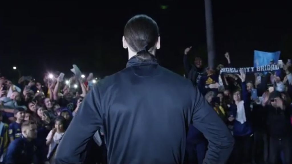 Ibrahimovic y su presentación más hollywoodense en Los Angeles Galaxy