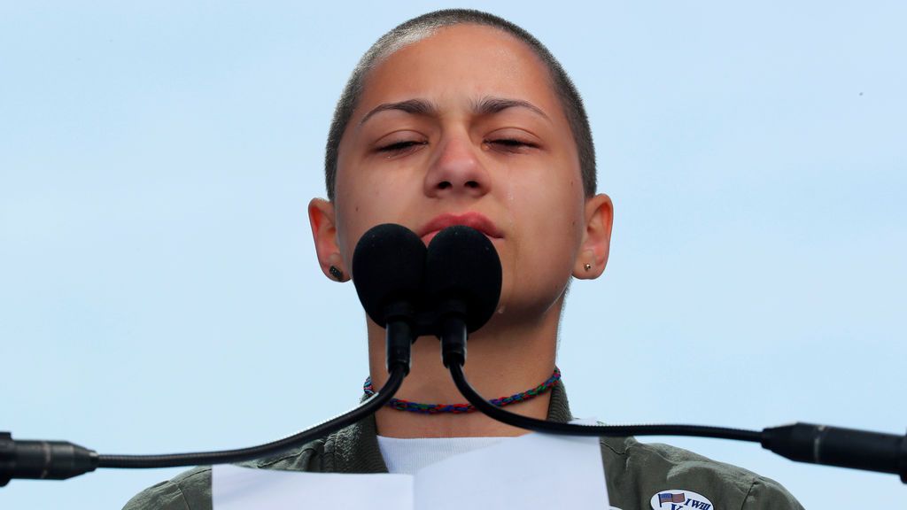 Emma González, superviviente de una matanza convertida en líder del movimiento contra las armas