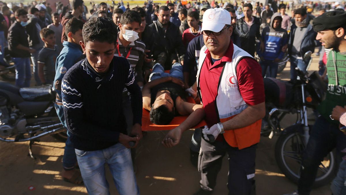 Nuevos enfrentamientos en la frontera de Gaza dejan 13 palestinos heridos