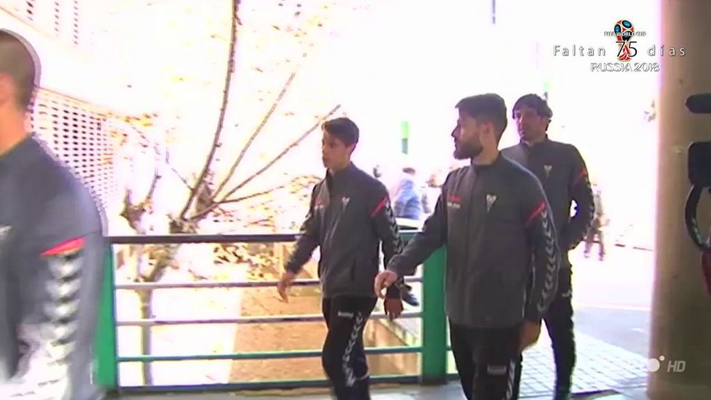Los jugadores del Albacete visitan a Pelayo Novo: “El fútbol ha pasado a un segundo plano”