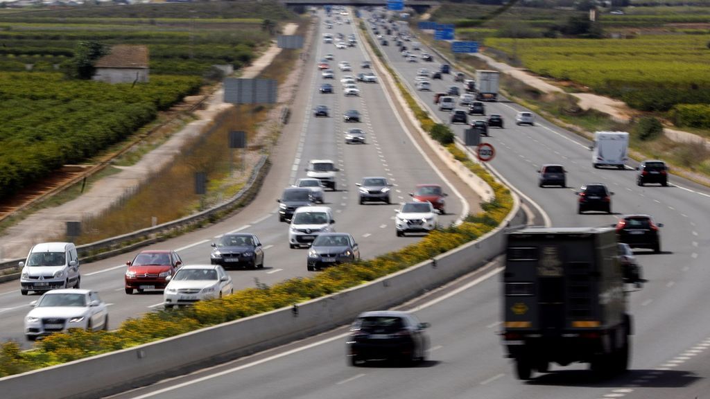 Las entradas a Madrid y el interior peninsular registran las principales retenciones en la Operación Retorno