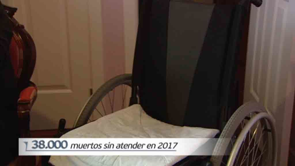 Cada quince minutos muere en España un dependiente sin recibir su ayuda
