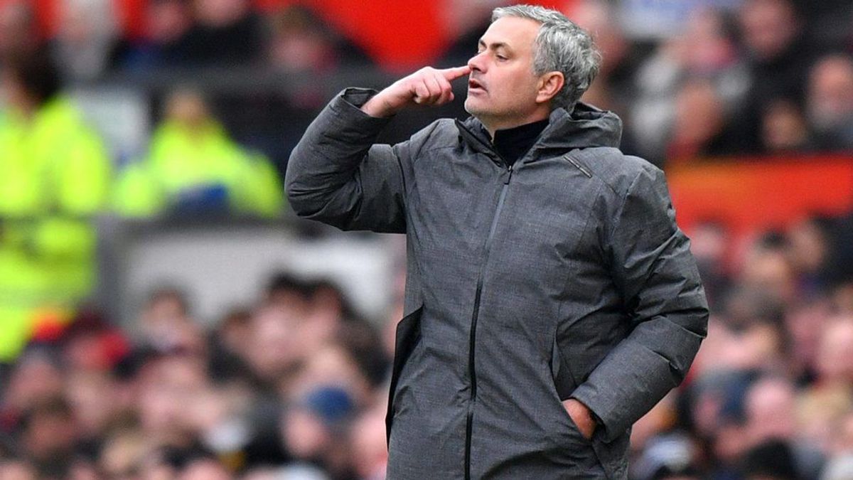 Mourinho ‘ficha’ a su hijo para el cuerpo técnico del Manchester United