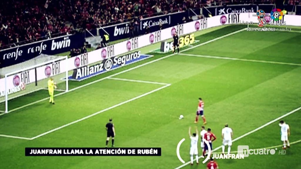 Juanfran avisó a Rubén por dónde lanzaría Gameiro el penalti pero el portero no le hizo caso