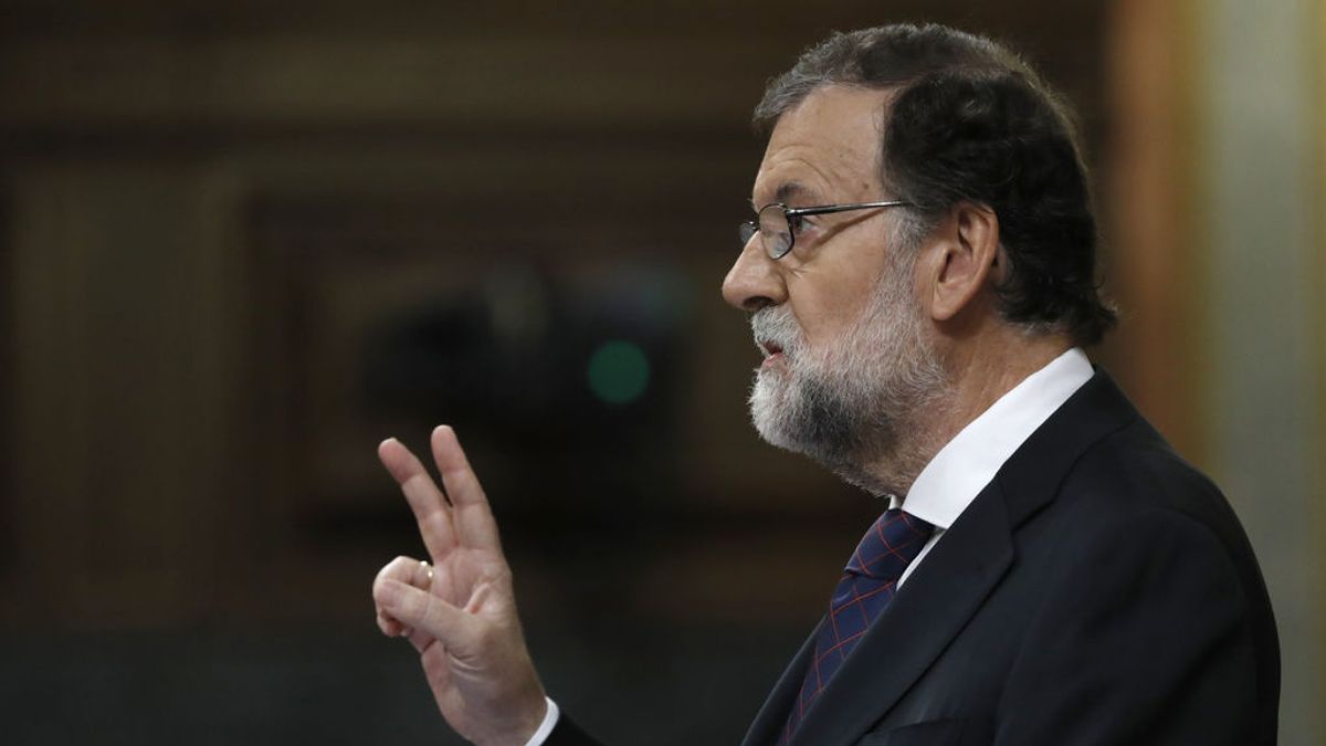 El Gobierno se sube los sueldos el 1,5% y Rajoy pasará a ganar casi 1.200 euros más este año