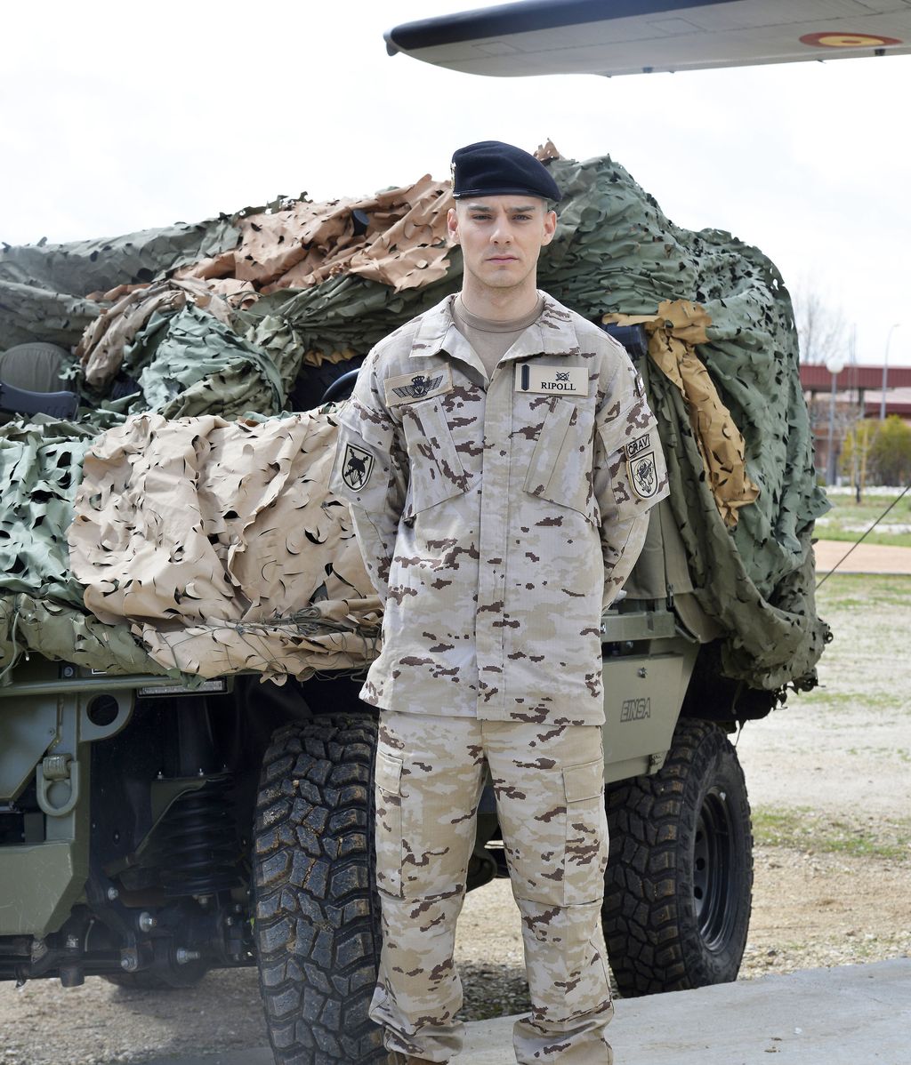 Joel Bosqued es Tomás, un tirador de precisión