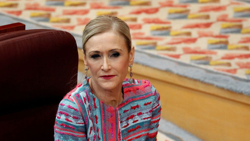 Cifuentes: "Ni mi curriculum, ni mis calificaciones han sido falseadas ni falsificadas"