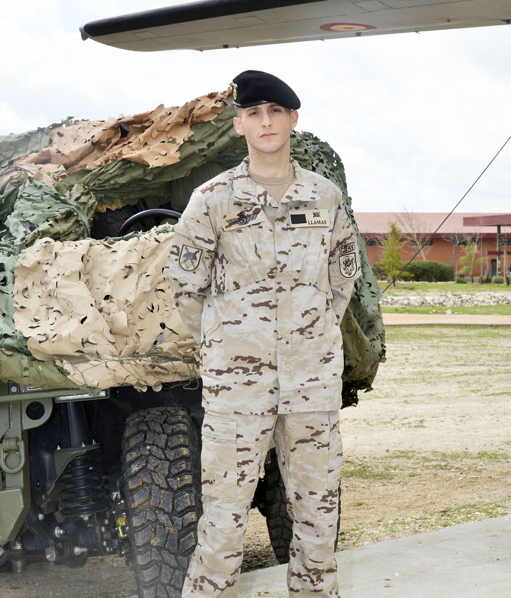 Daniel Ibáñez es Hugo, efectivo del equipo de acción de la Brigada Paracaidista
