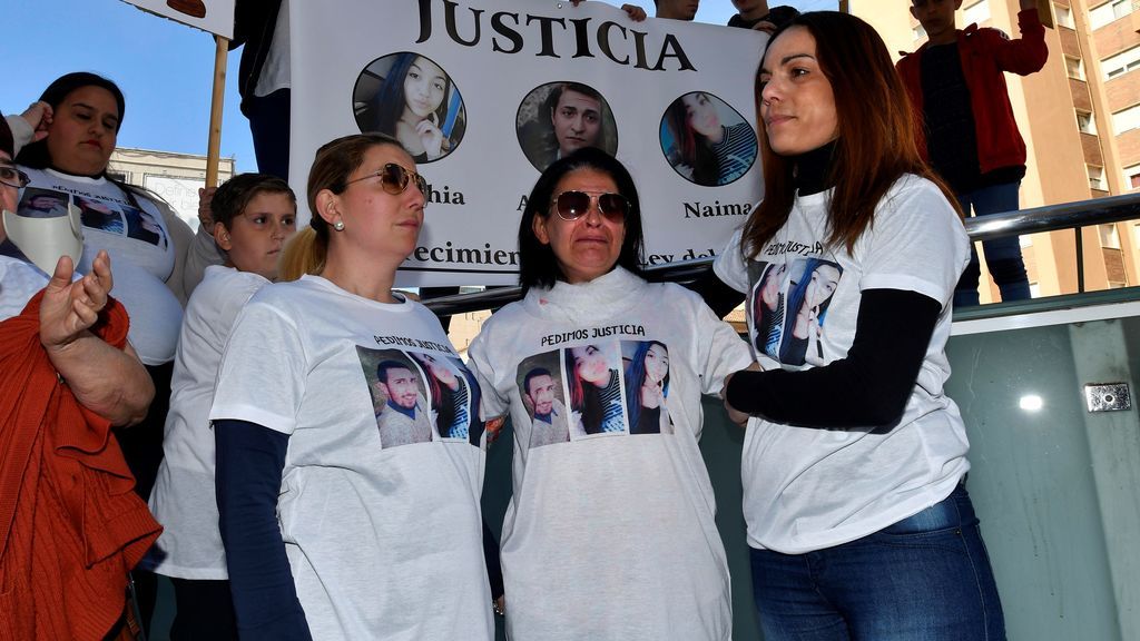 Las madres de los tres jóvenes fallecidos en un incendio provocado en Almería piden una Ley del Menor más dura