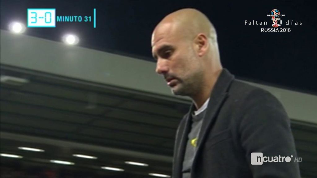 La reacción de Guardiola en el banquillo a los tres goles del Liverpool al City