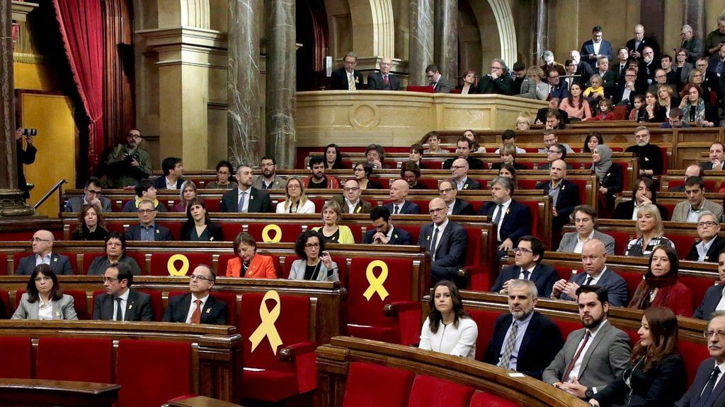 ¿Podrá Puigdemont delegar su voto en el Parlament?