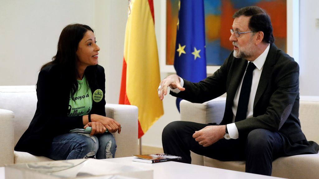 Las 'Kellys' se reúnen con Rajoy en La Moncloa