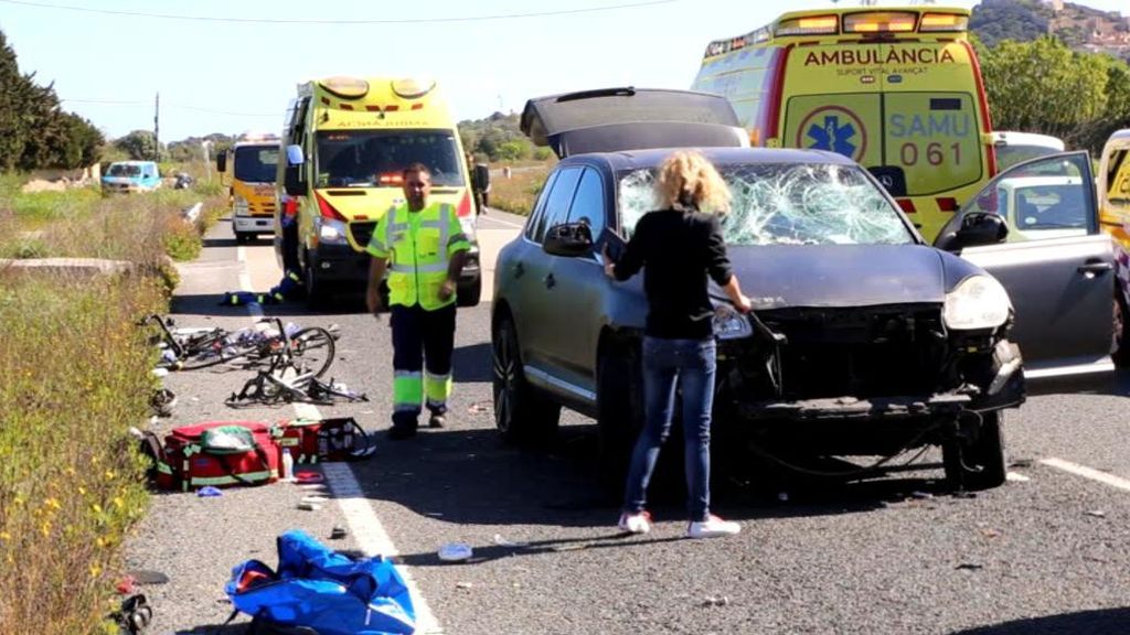 La conductora mallorquina que arrolló al pelotón, detenida tras la muerte de uno de los ciclistas