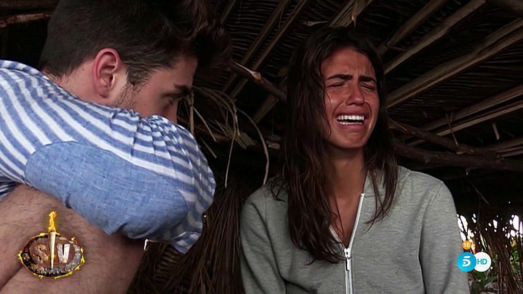 Sofía termina entre lágrimas y gritos de dolor su noche con Alejandro Albalá