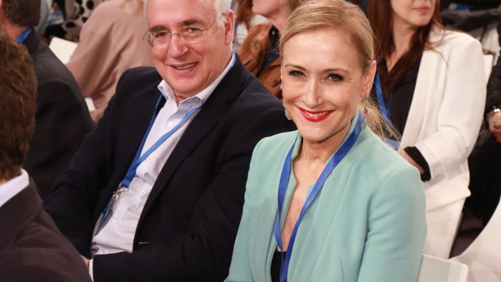 Cristina Cifuentes pasa al contraataque