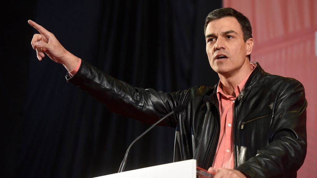 Pedro Sánchez: "El PP mete la mano y Rivera les echa una manita"