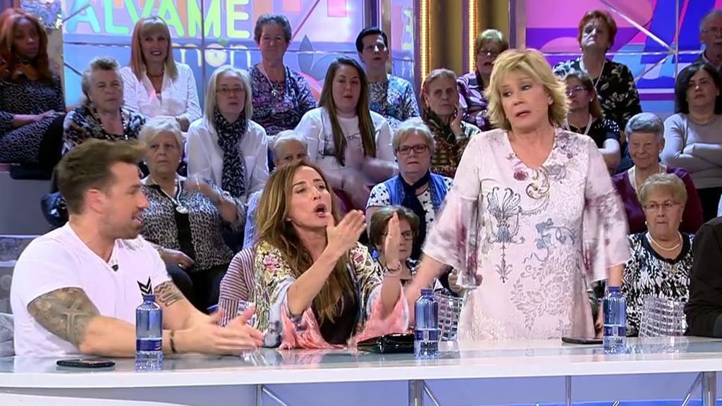 María Lapiedra podría tener un contrato con Mark Hamilton para que cuide de sus hijas mientras ella está en la isla