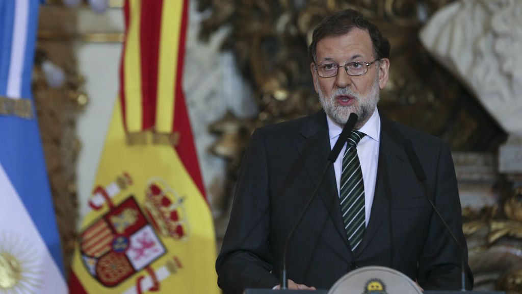 Rajoy sobre las exigencias de dimisión a Cifuentes: “Yo no amenazo ni advierto a nadie”