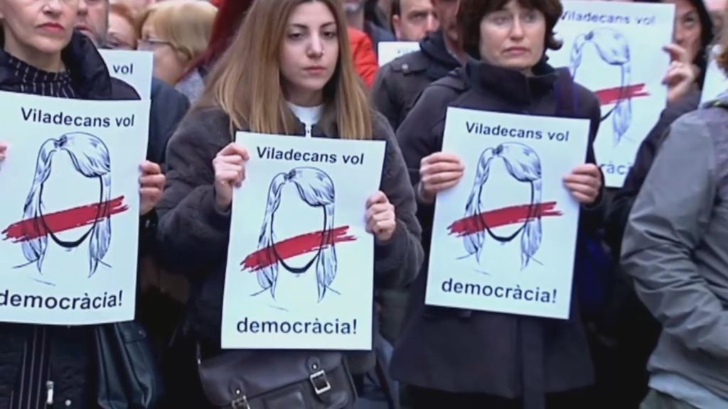 Concentraciones en toda Cataluña en protesta por la detención de una miembro de los CDR