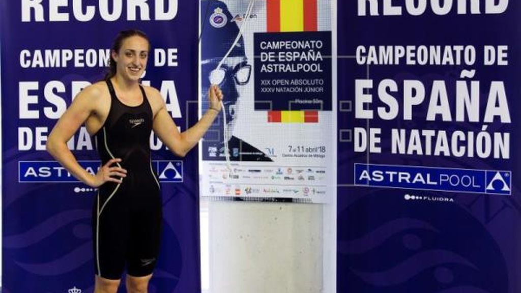 (Crónica) Lidón Muñoz bate el récord de España en los 50 metros libre
