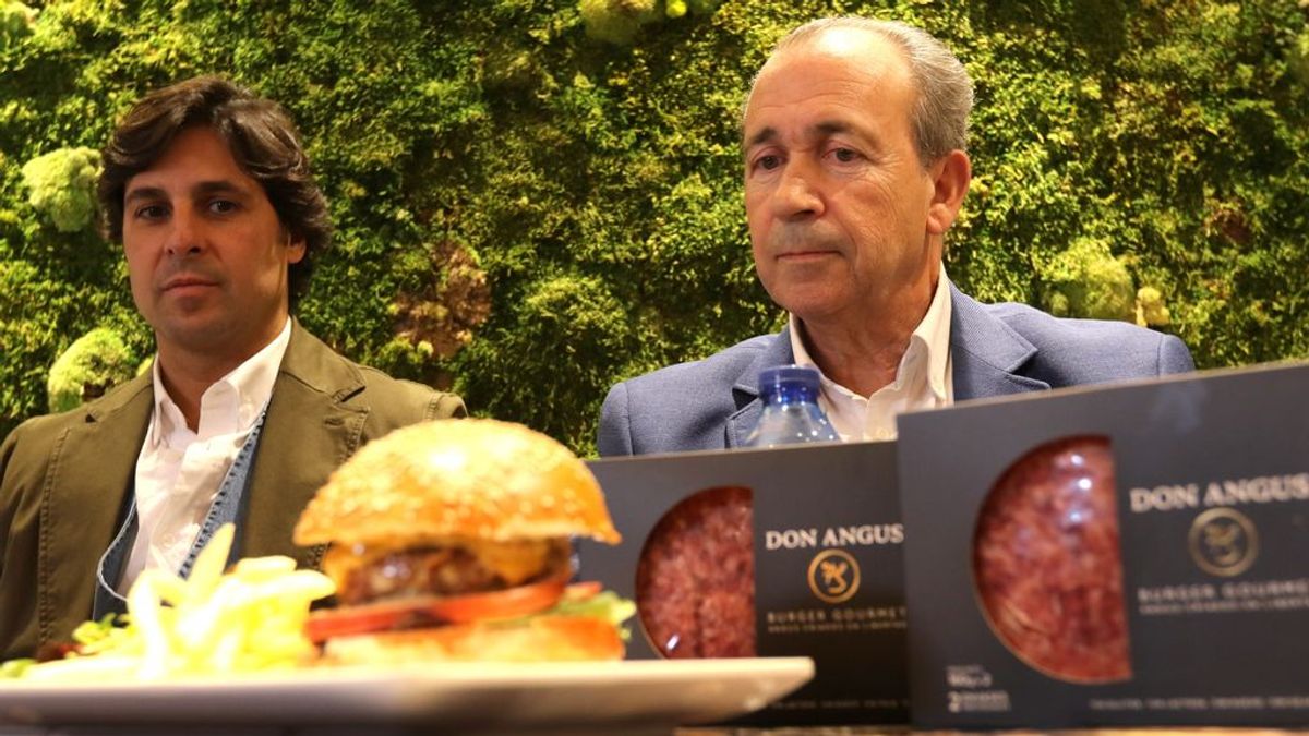 De carne Angus y cuatro detalles más sobre las nuevas hamburguesas de Fran Rivera