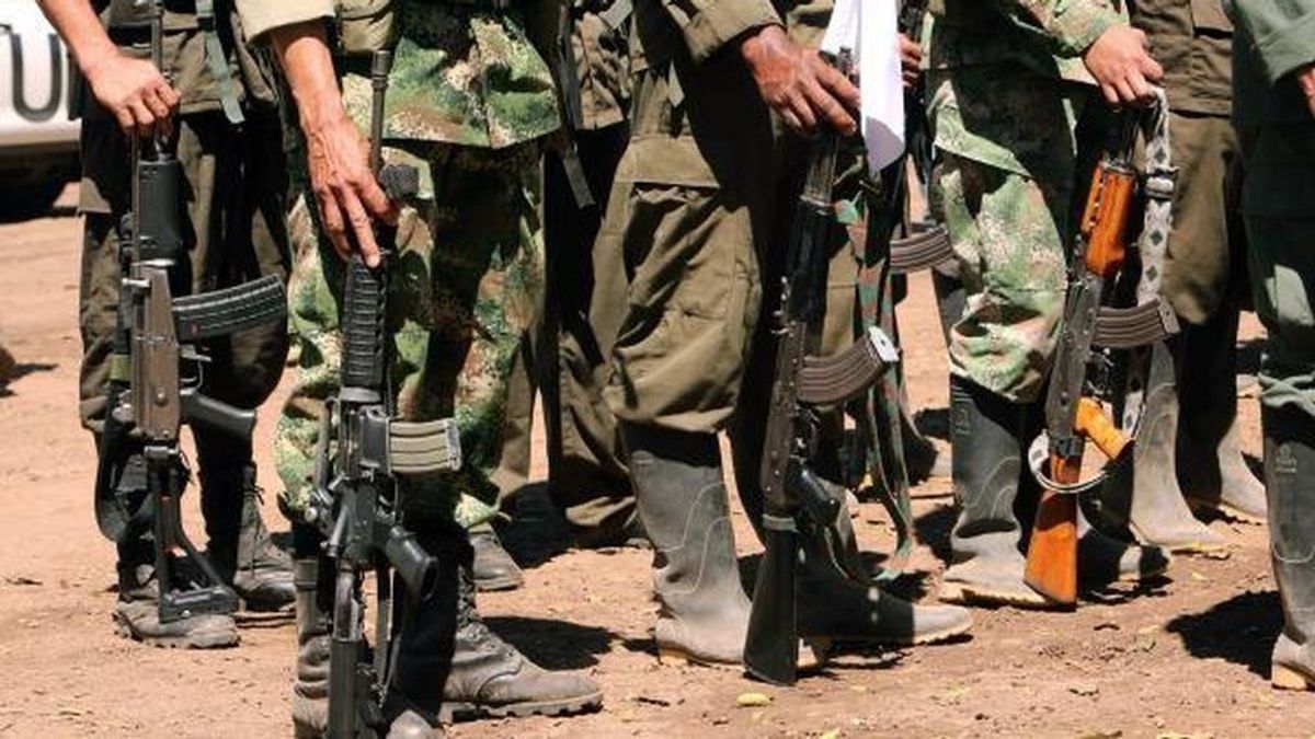 Mueren ocho policías en un ataque con explosivos en el norte de Colombia