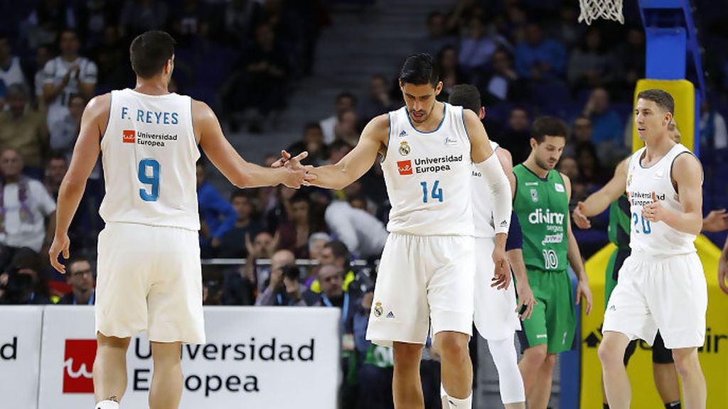 (Crónica) Carroll y Doncic hunden al Joventut para mantener al Real Madrid en la cima