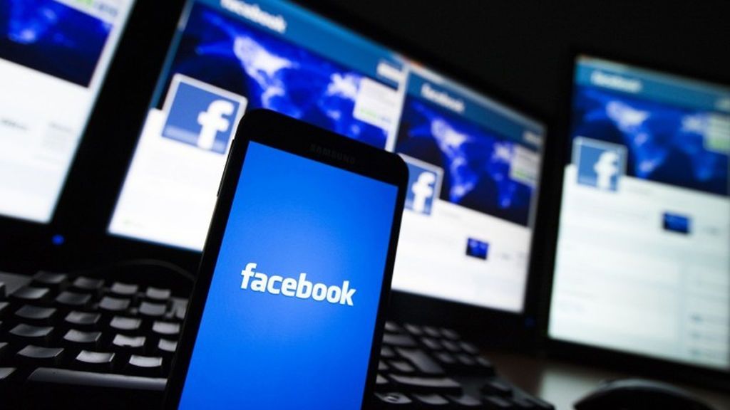 Hoy en 'MorninGlory' : 'Facebookgate', la venta de tus datos a terceros