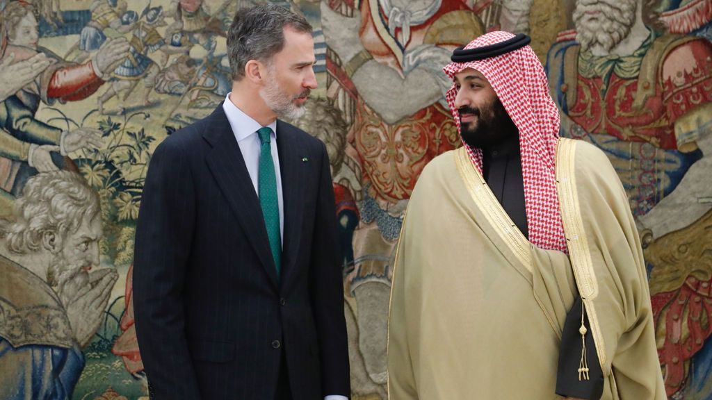 España firma un contrato millonario con Arabia Saudí durante la visita de su príncipe mas 'progresista'