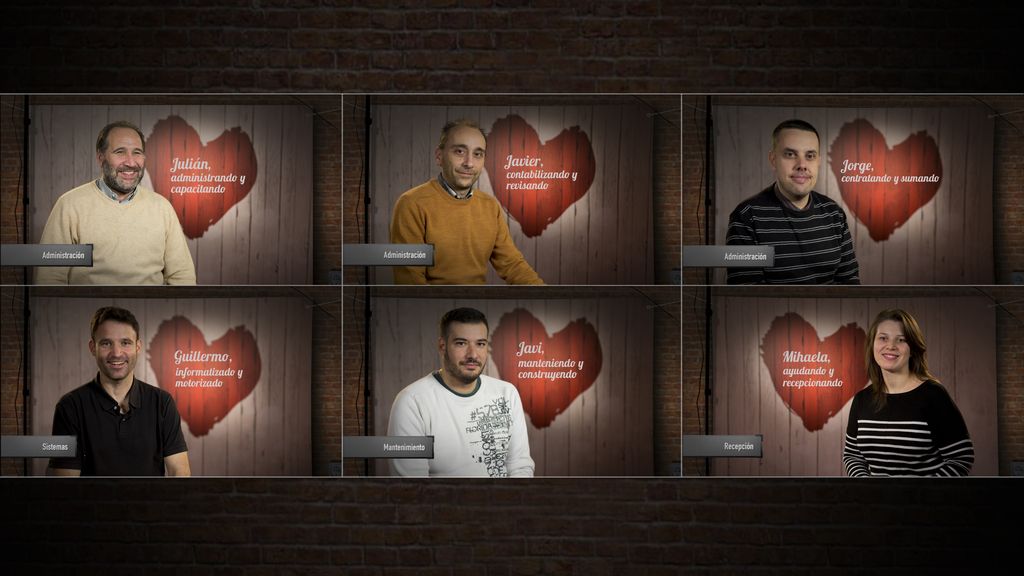 Los ayudantes de Cupido que están detrás de las cámaras