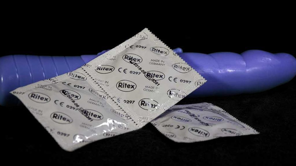 DILDOCONDON