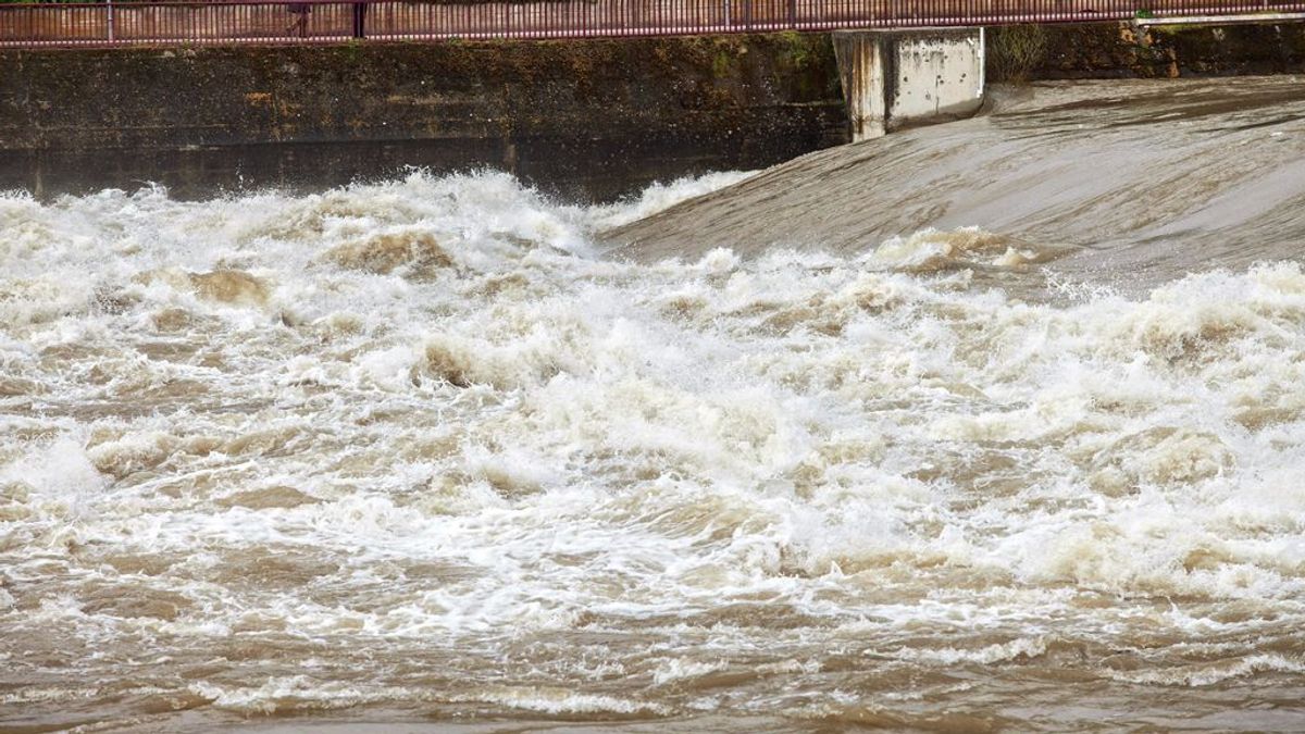 Activan el protocolo de rescate en el Ebro y resulta ser una broma "pesada"