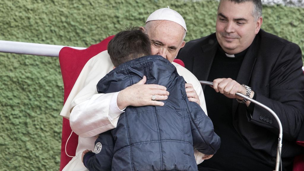 El Papa se conmueve por un niño de 10 años preocupado por el alma de su padre