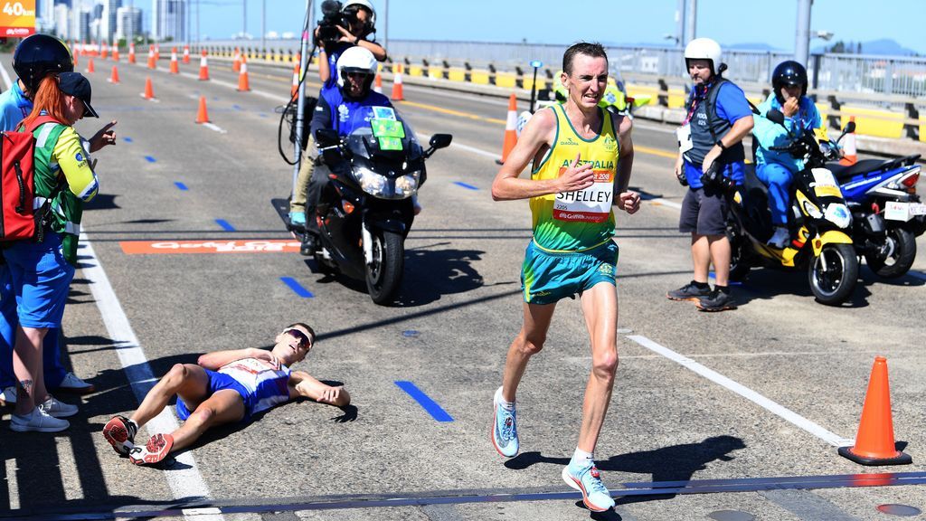Agónicas imágenes de un corredor de Maratón tras entrar en colapso
